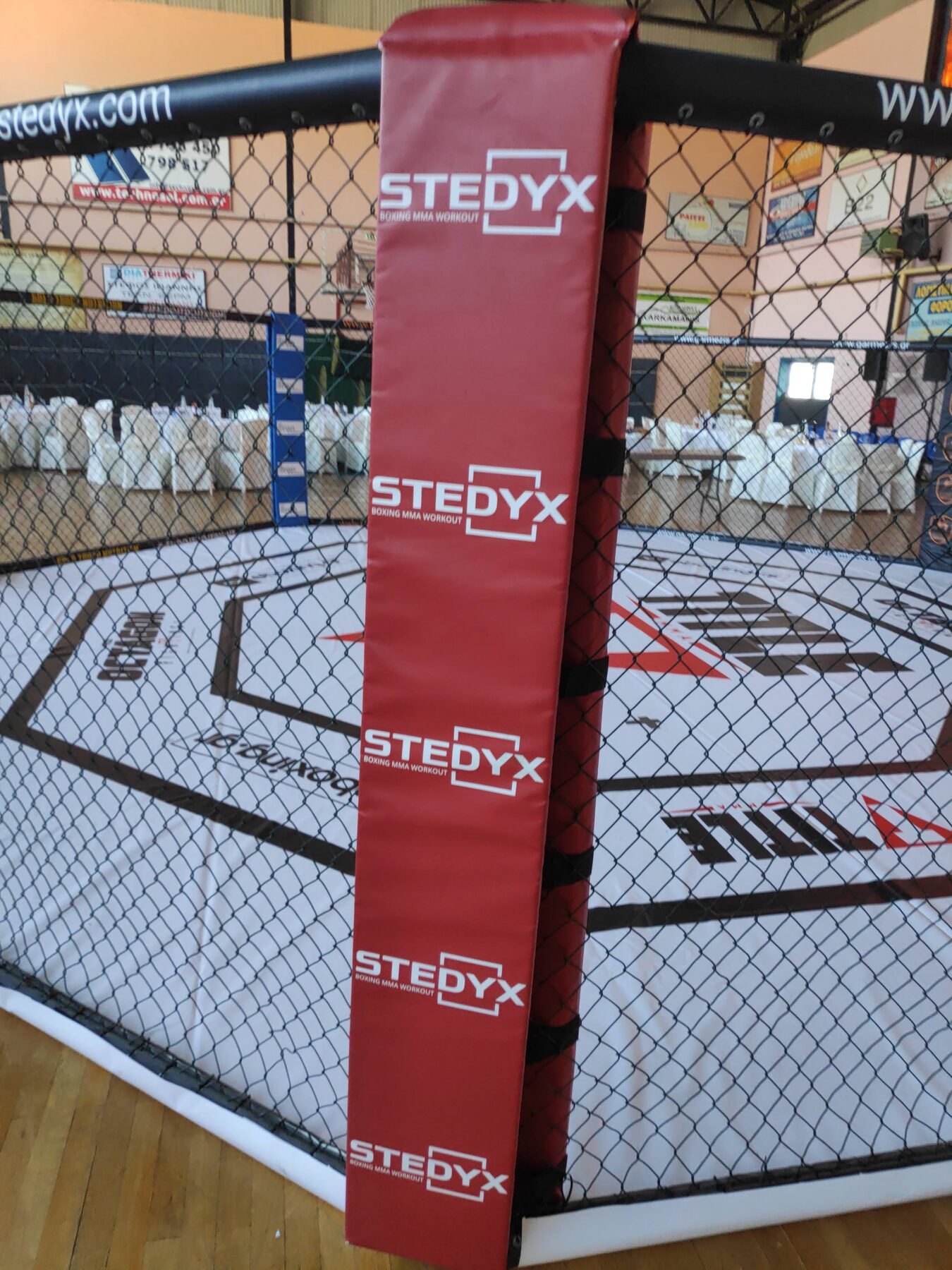 Boxing ring — Club installation