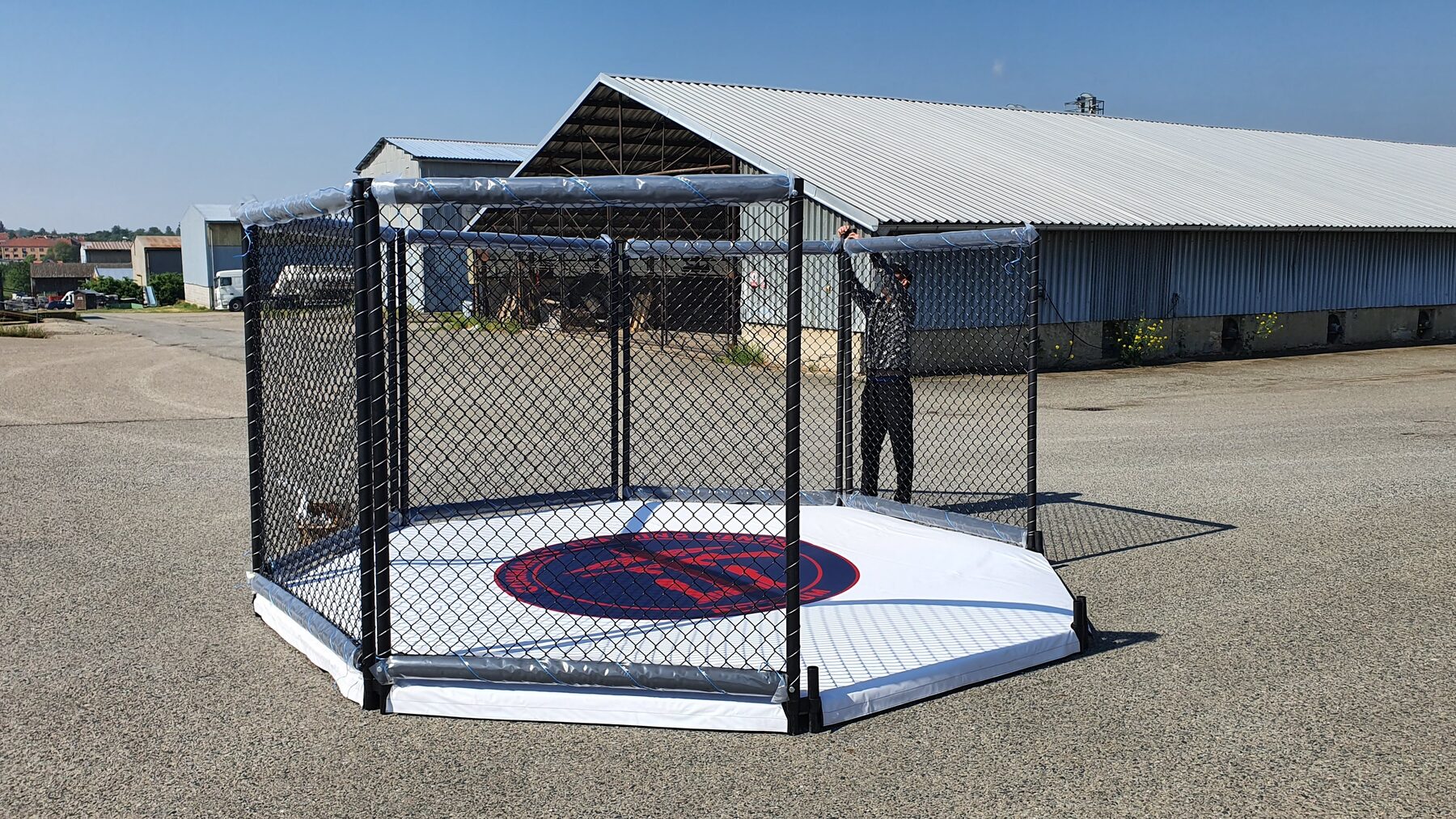 Boxing ring — Club installation