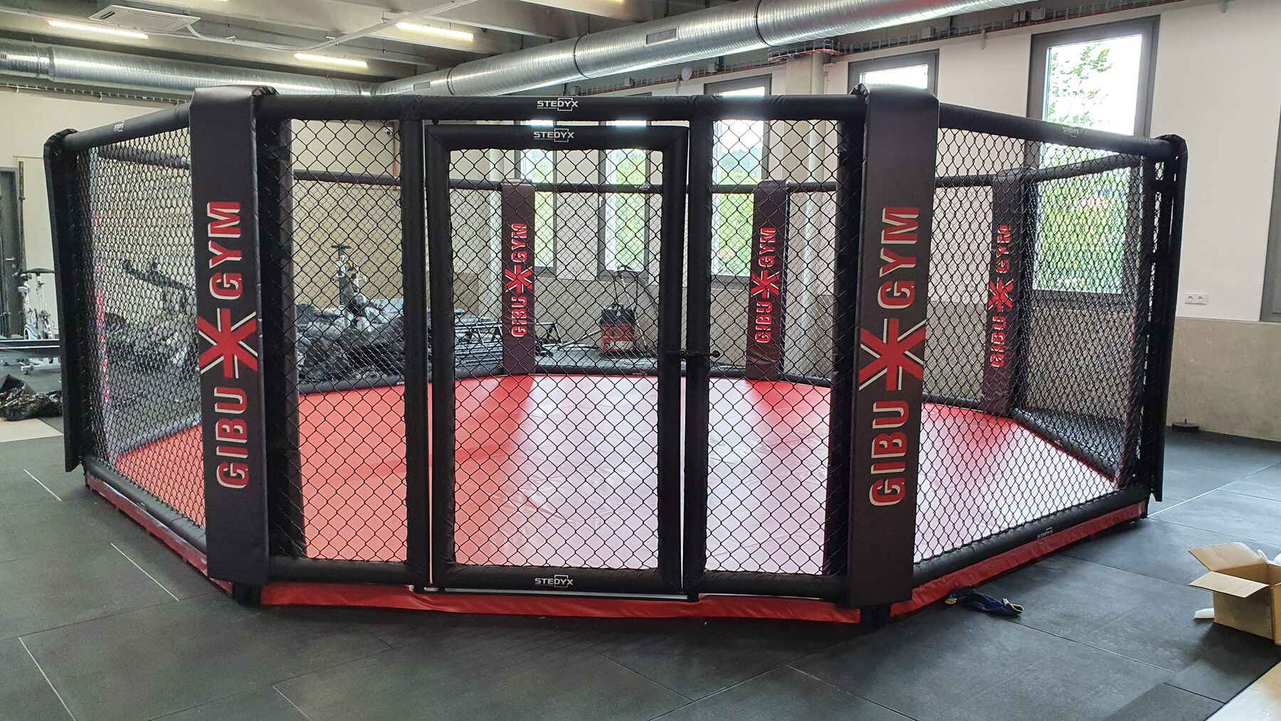 Boxing ring — Club installation