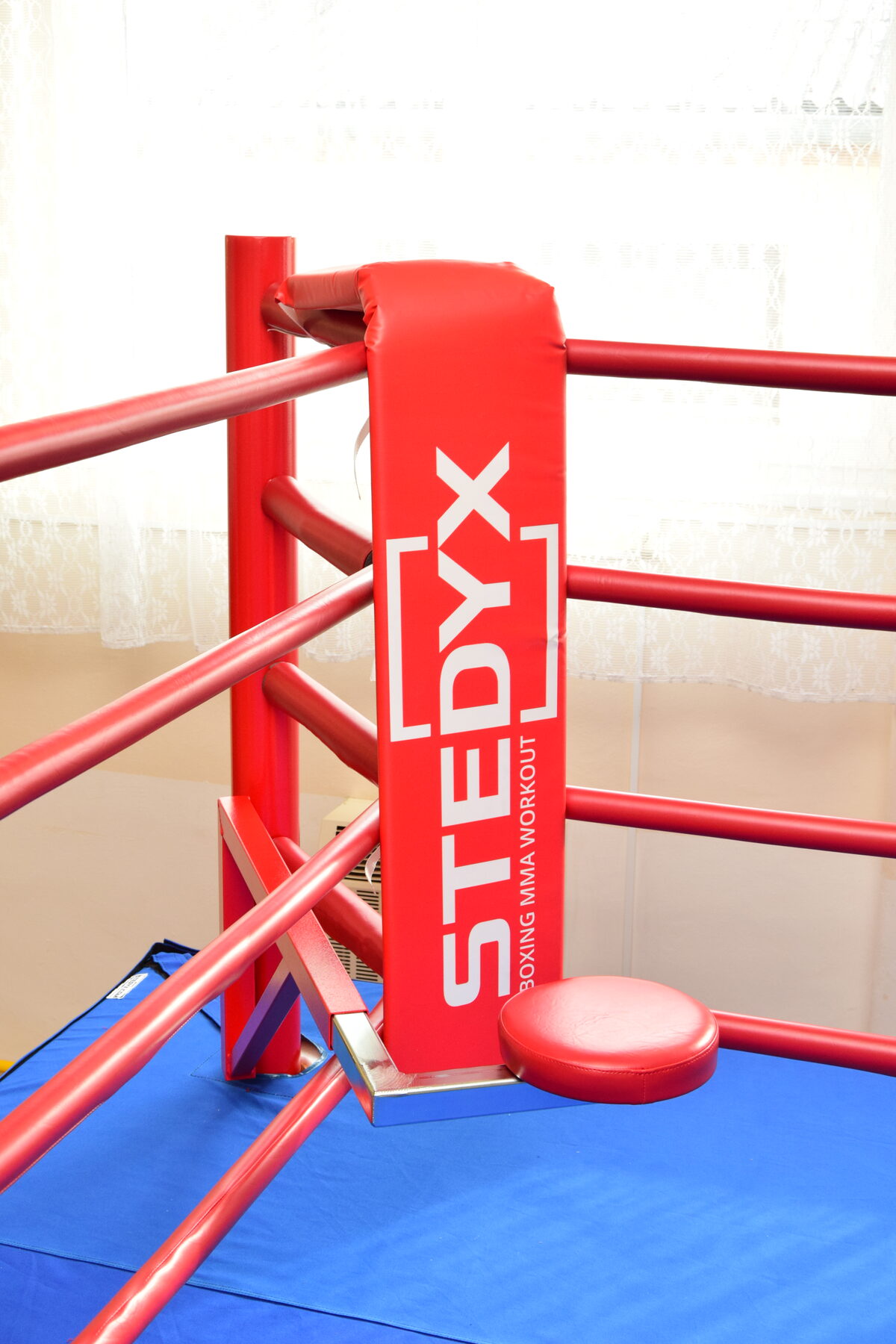 Boxing ring — Club installation