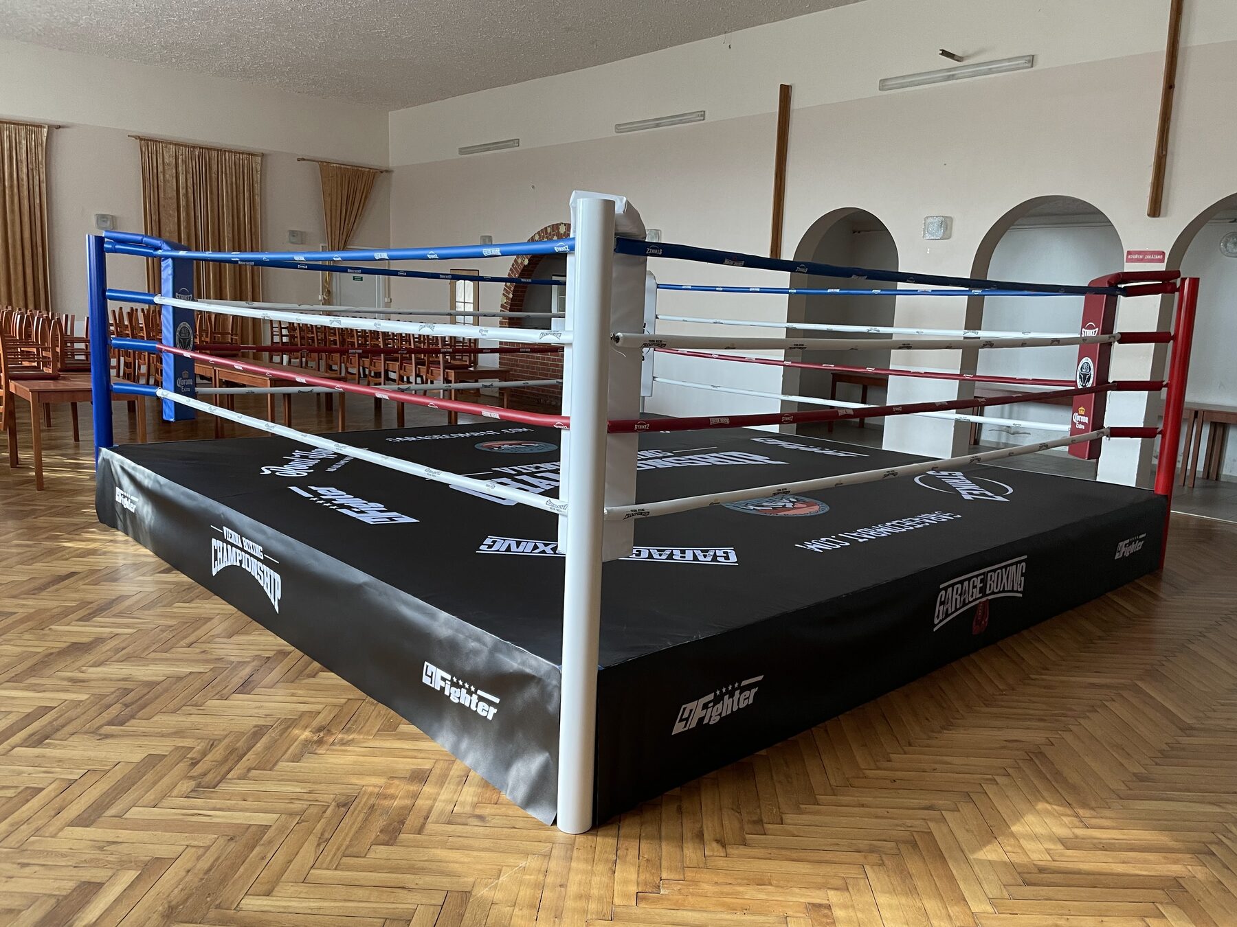 Boxing ring — Training gym
