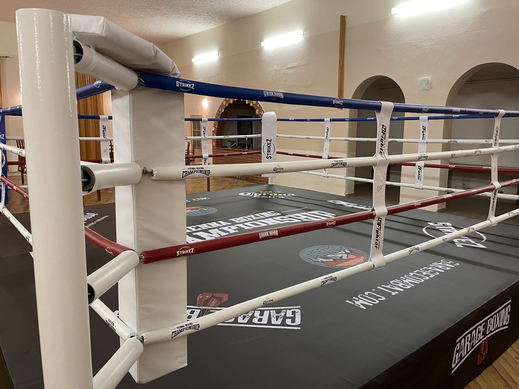 Boxing ring — Training gym