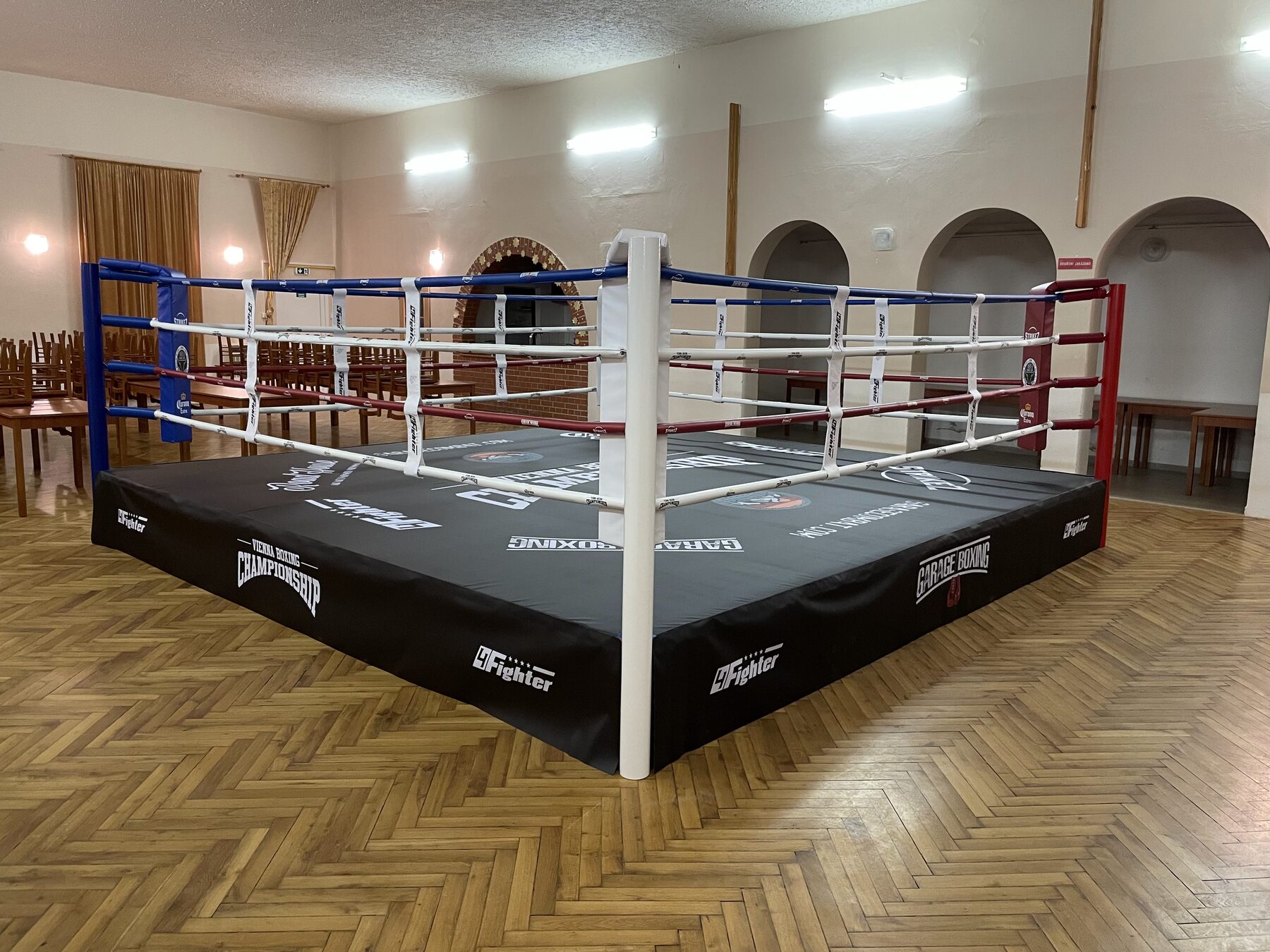 Boxing ring — Training gym