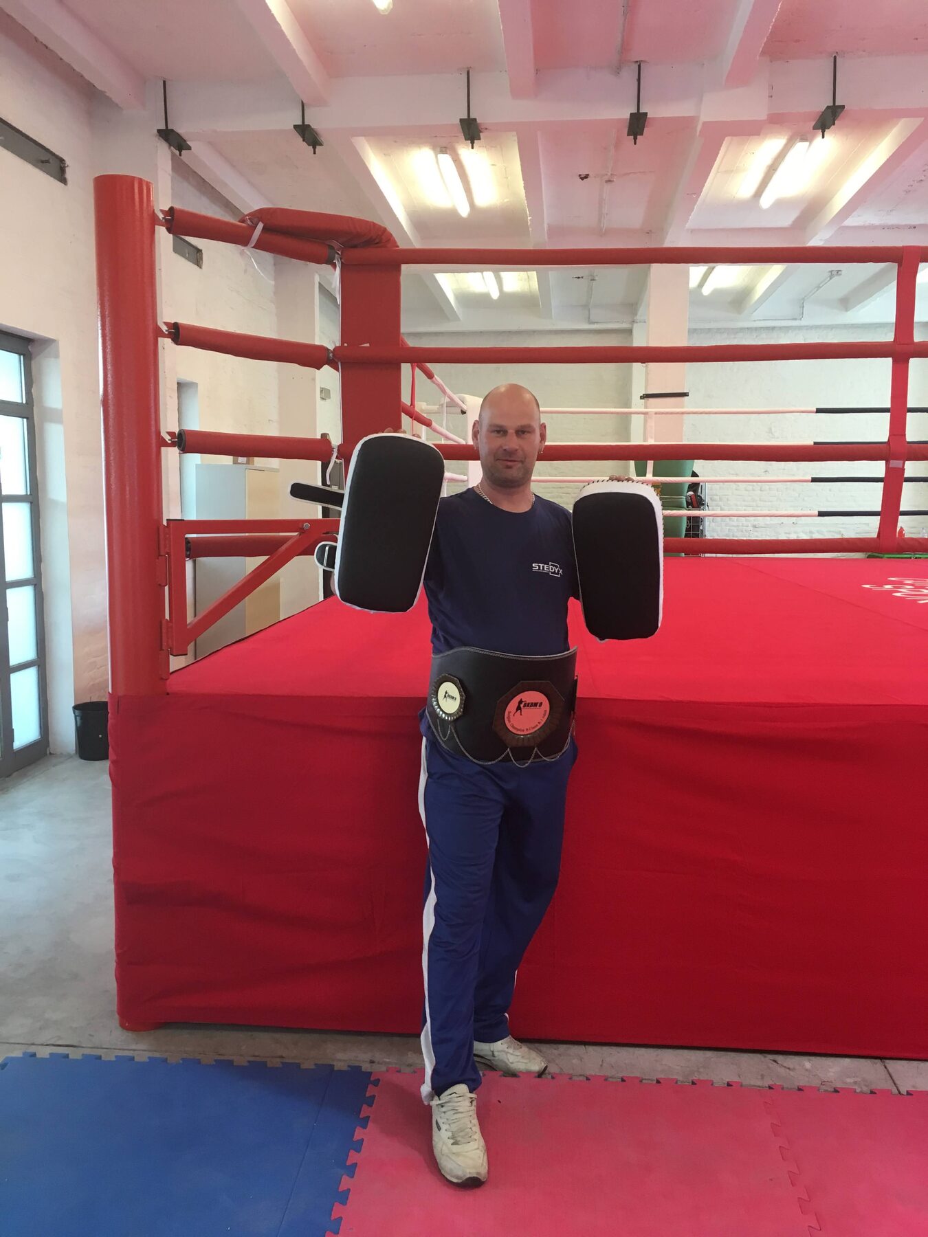 Boxing ring — Club installation