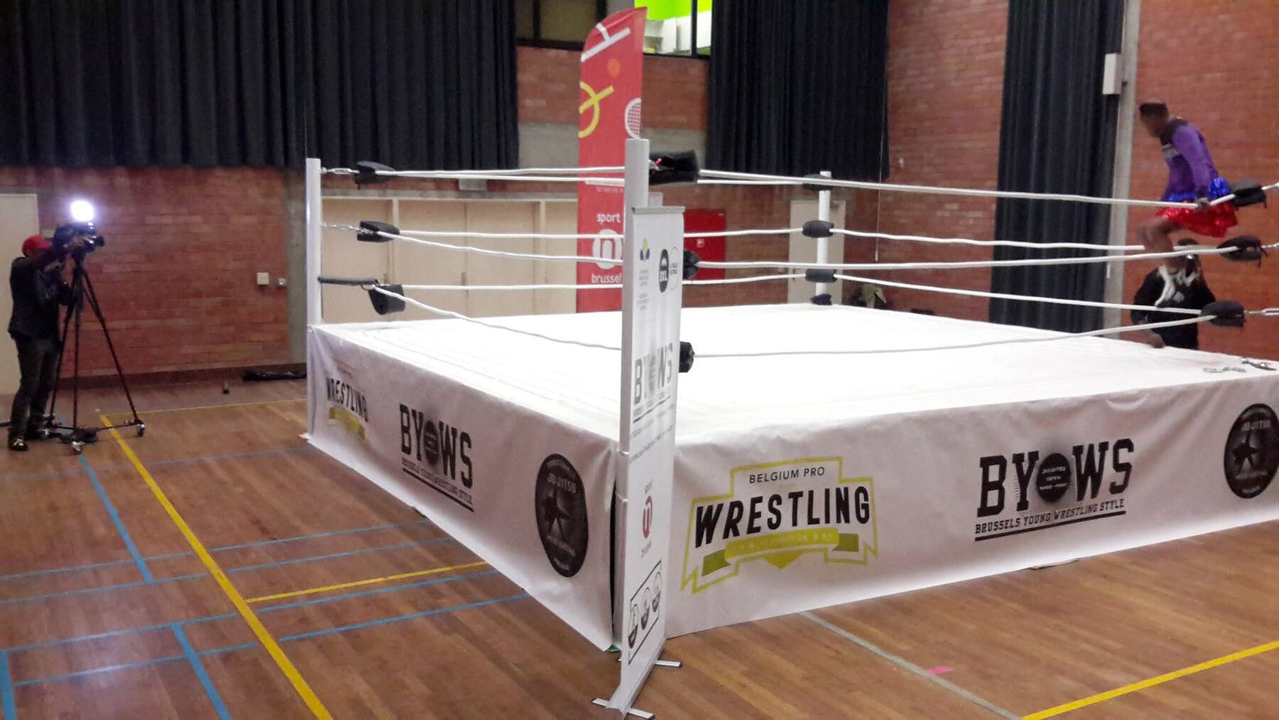 Floor boxing ring — Printed canvas