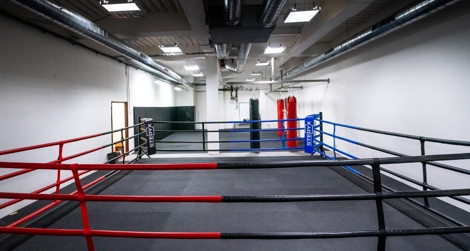 Boxing ring — Training gym